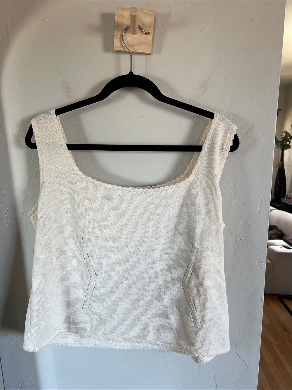 St. John Classic Cream Knit Tank Top - Women